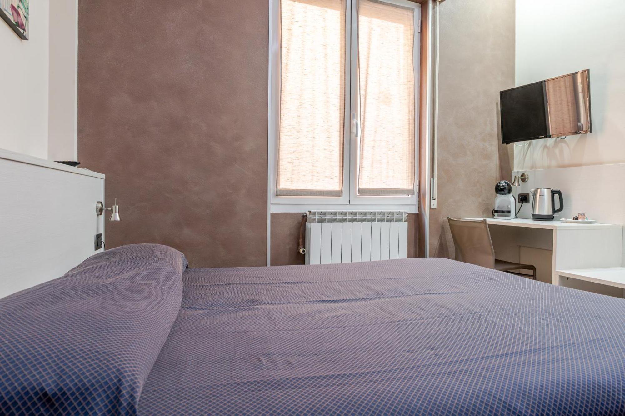 Hotel Posta - 3 Stars - Comfortable Stay In Ventimiglia Exterior photo